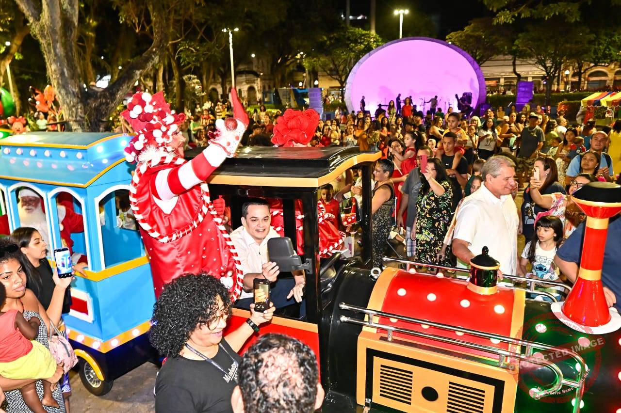 Parque Moscoso abre temporada do “Natal de Encantos” com novas atrações em Vitória