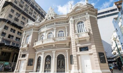 Theatro Carlos Gomes volta a abrir as portas neste sábado (22)