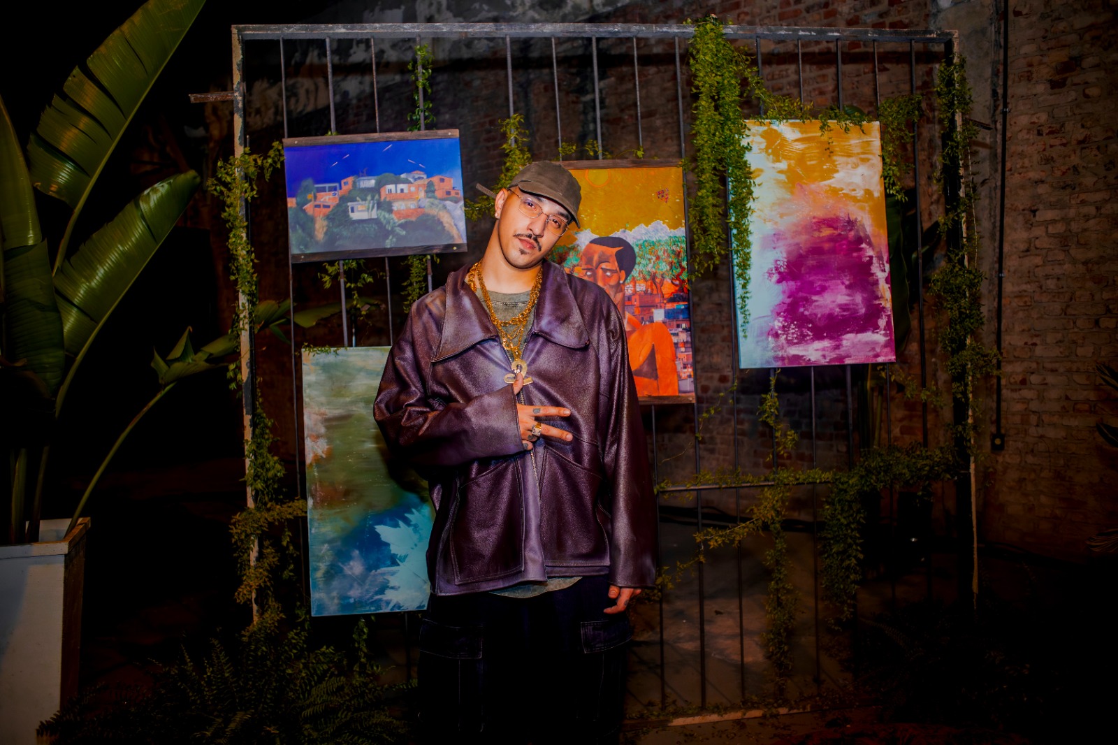 Com nova turnê, Delacruz percorre o Brasil divulgando o álbum “Vinho”