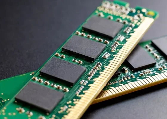 Samsung teria aumentado preço de memórias RAM DDR5 em mais de 100%, diz siteSamsung teria aumentado preço de memórias RAM DDR5 em mais de 100%, diz site