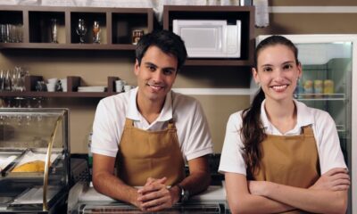 Supremo Hamburgueria contrata diversos profissionais em Vila Velha