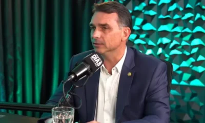 Flavio bolsonaro irmaos dias podcast 11 dez 2025 848x477