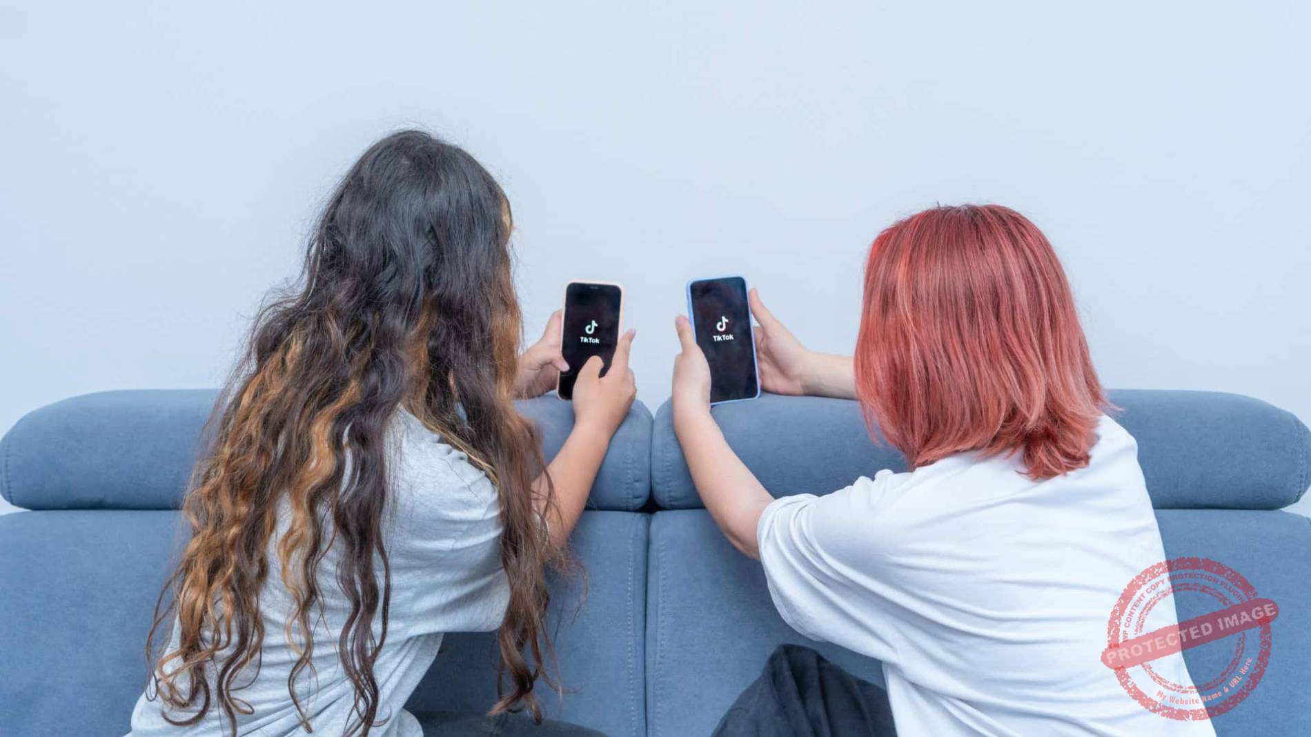 França propõe proibir redes sociais para menores de 15 Anos