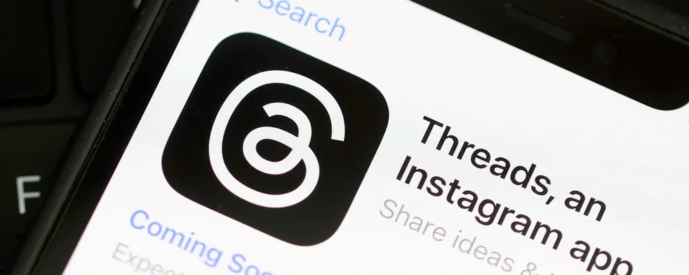 Threads supera X em quantidade de usuários no celular em meio a polêmicas no Grok